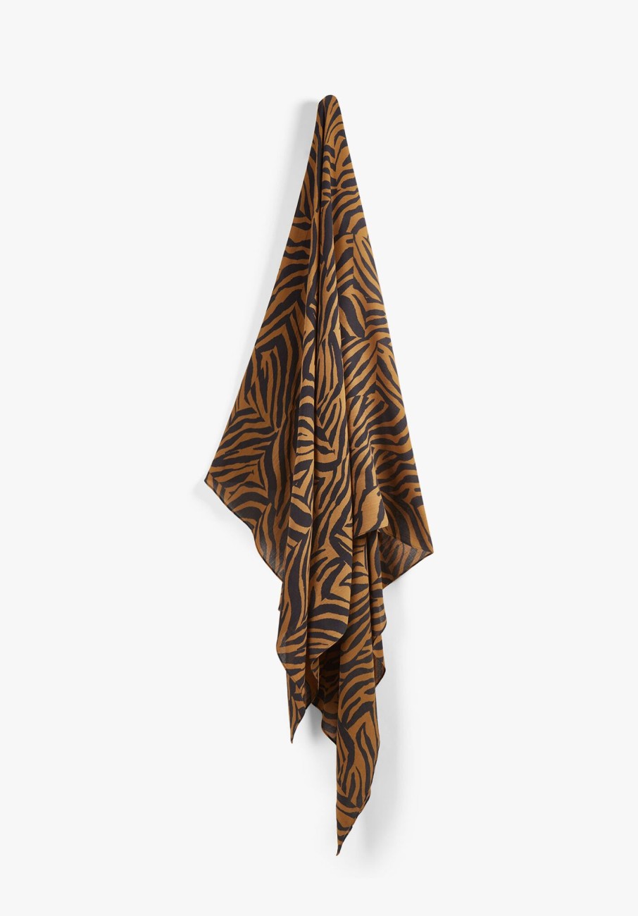 Wholesale Zebra Printed Scarf Zebra Patchwork Brown