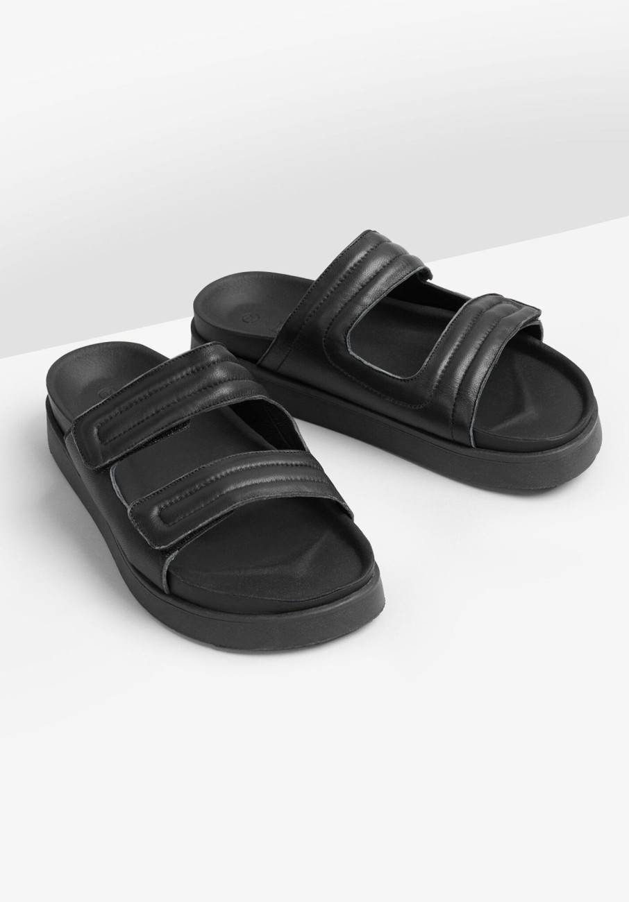 Hot Glyn Sandals Black