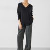 Hot Bonnie Relaxed V Jumper Black