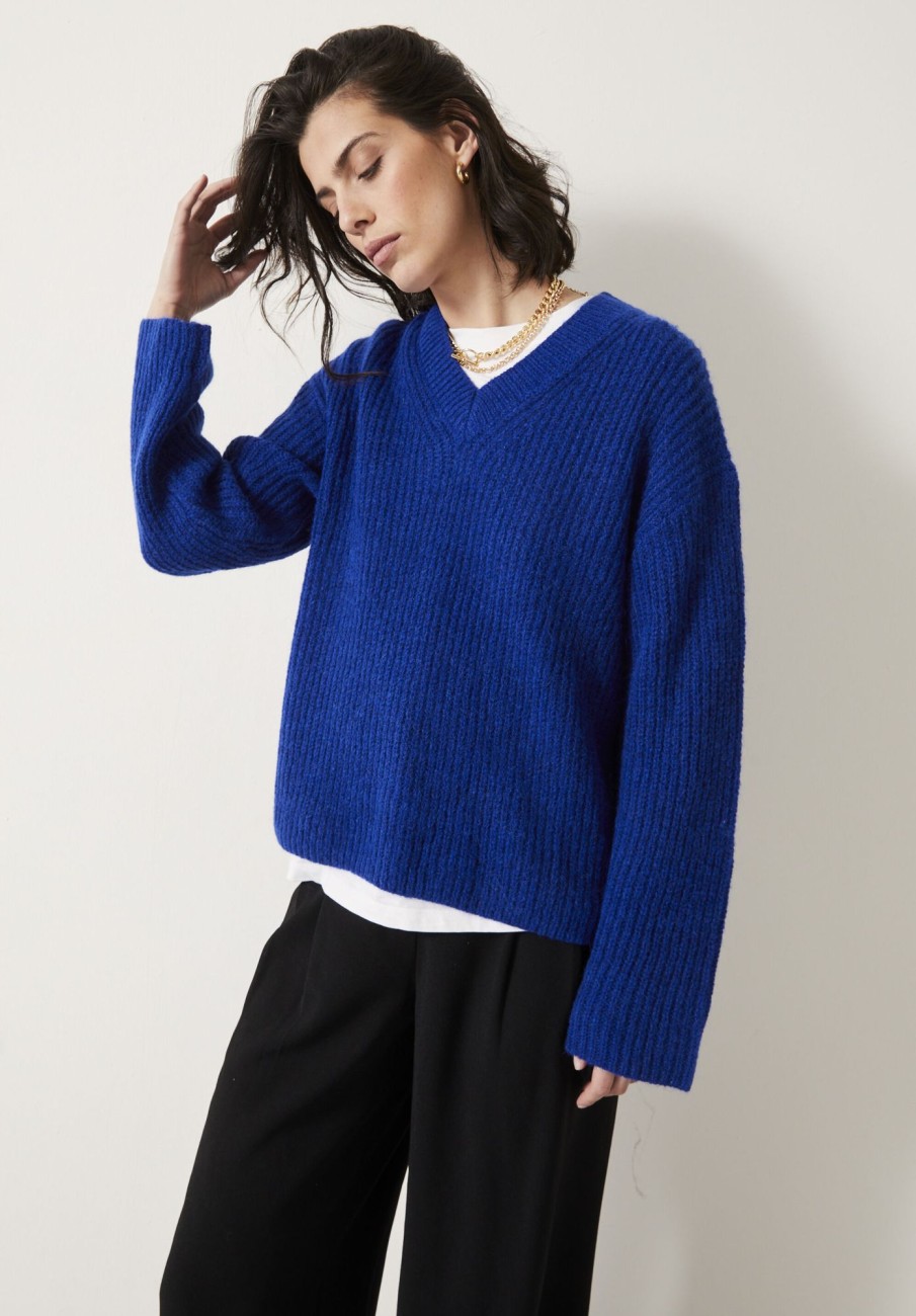 Clearance Aliah High V Wool Blend Jumper Bright Blue