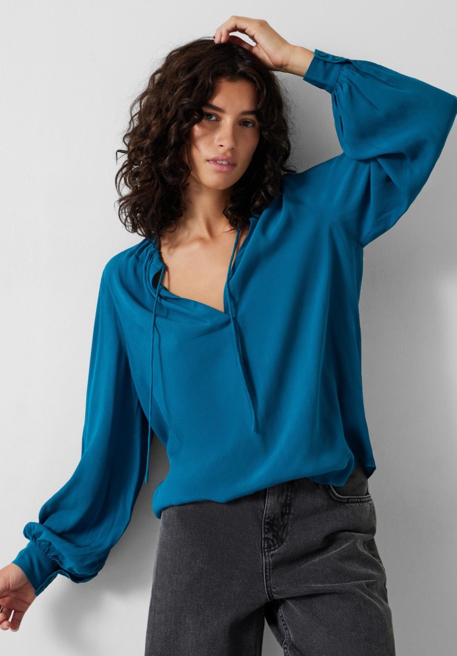 Hot Serafina Blouse Deep Blue