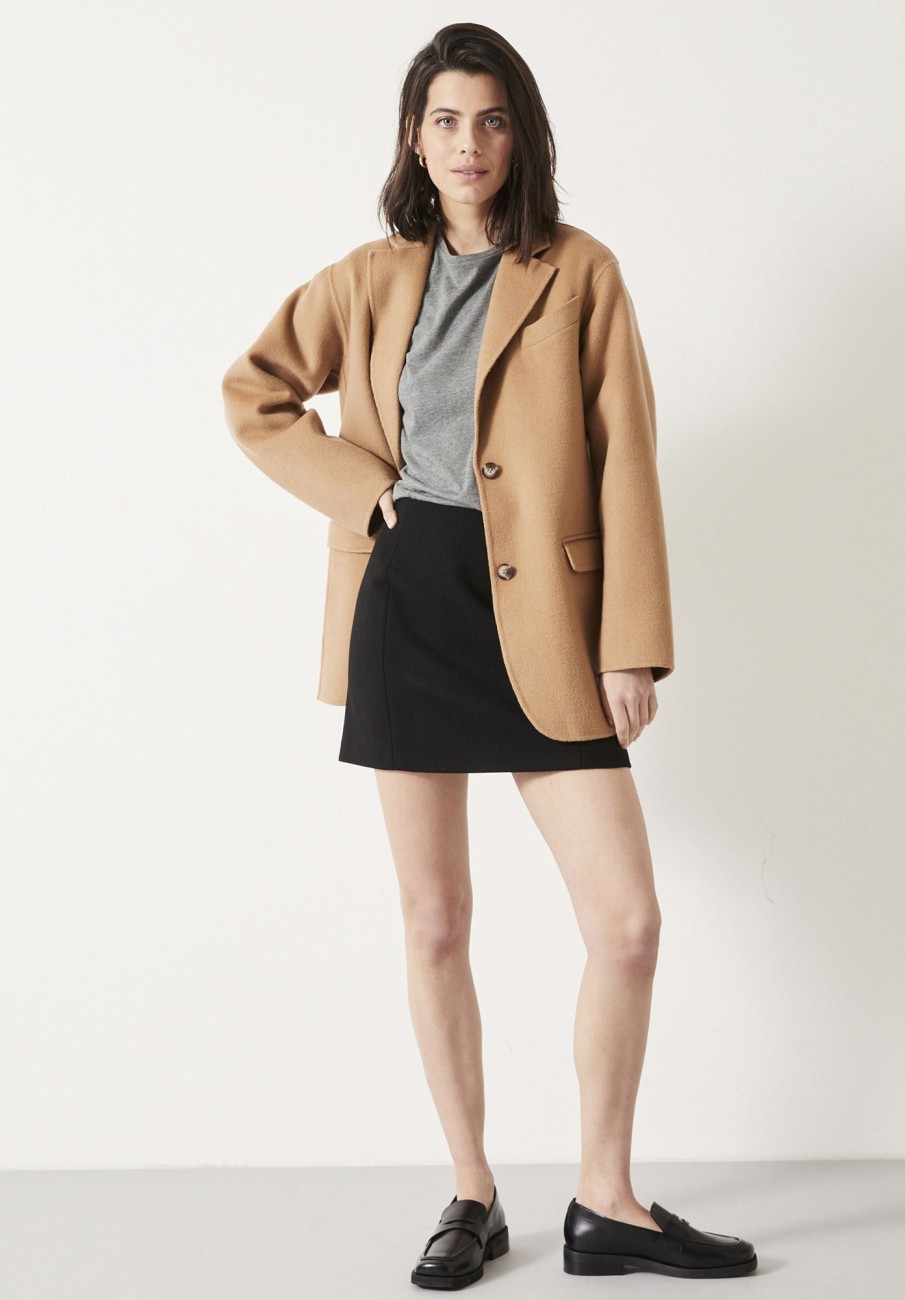 Best Della Wool Blazer Camel